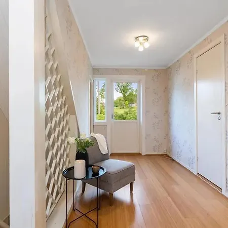 Sydhoveien 3b Apartment Holmestrand